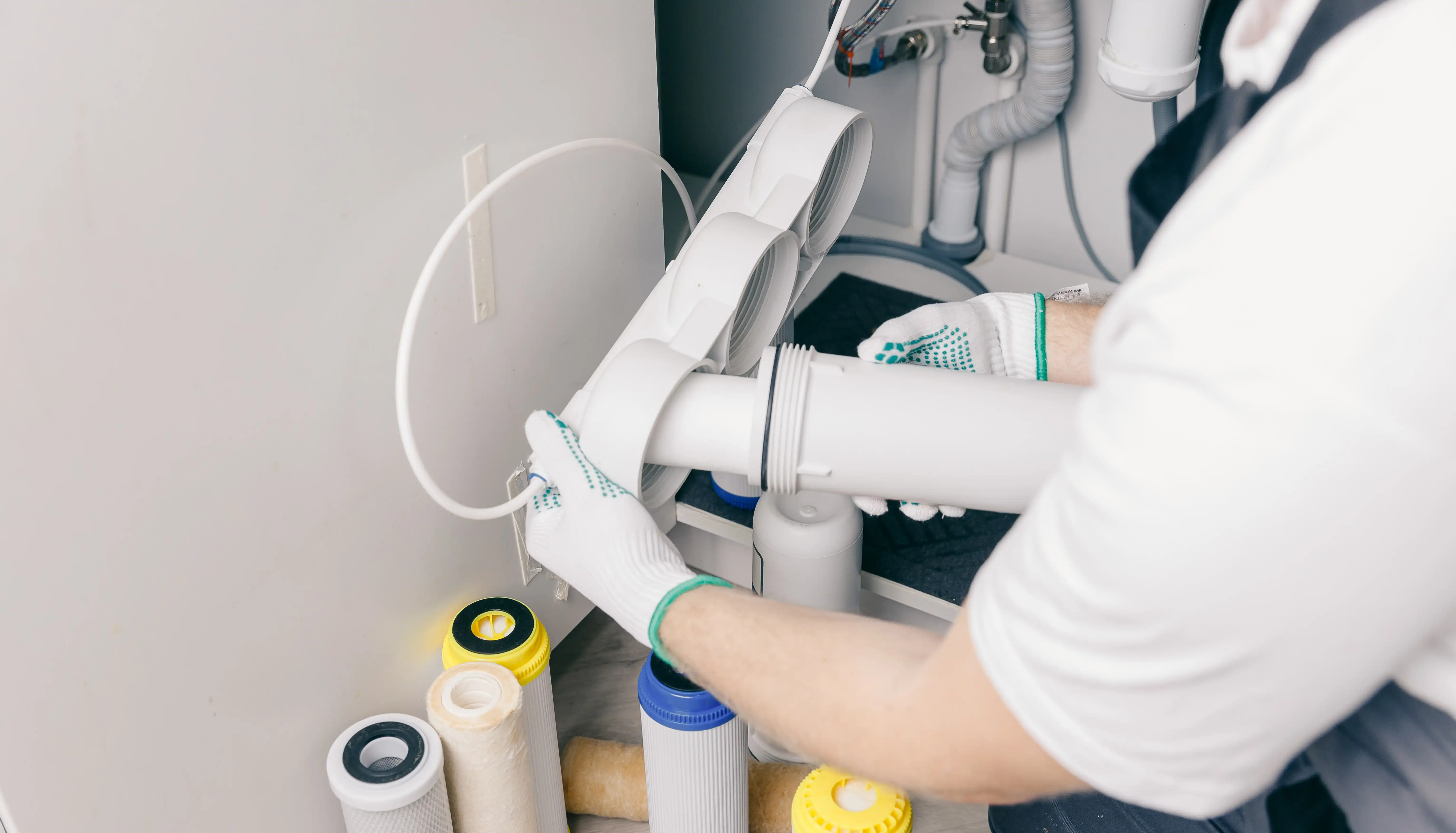 Licensed KCB Plumbing technician providing tenant improvements services in Orange County, CA
