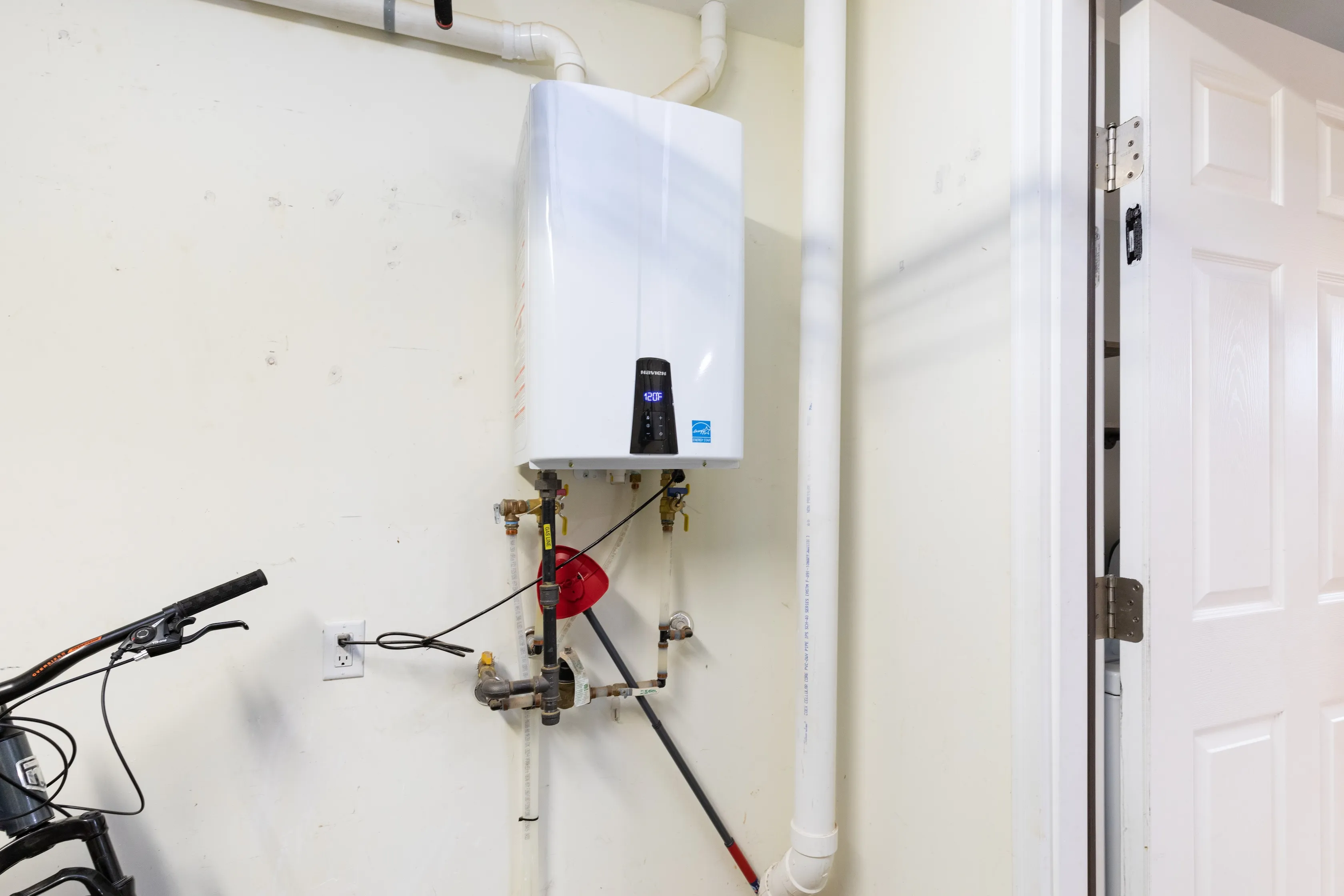 Tankless & Water Heater Services by KCB Plumbing — licensed Orange County plumbers serving homes and businesses